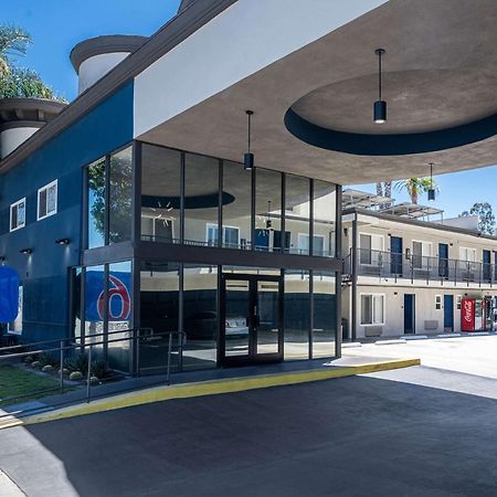 Motel 6-Anaheim, Ca - Convention Center Екстер'єр фото