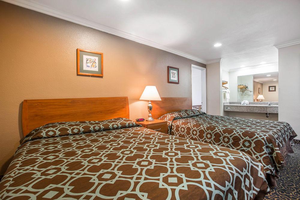 Motel 6-Anaheim, Ca - Convention Center Екстер'єр фото