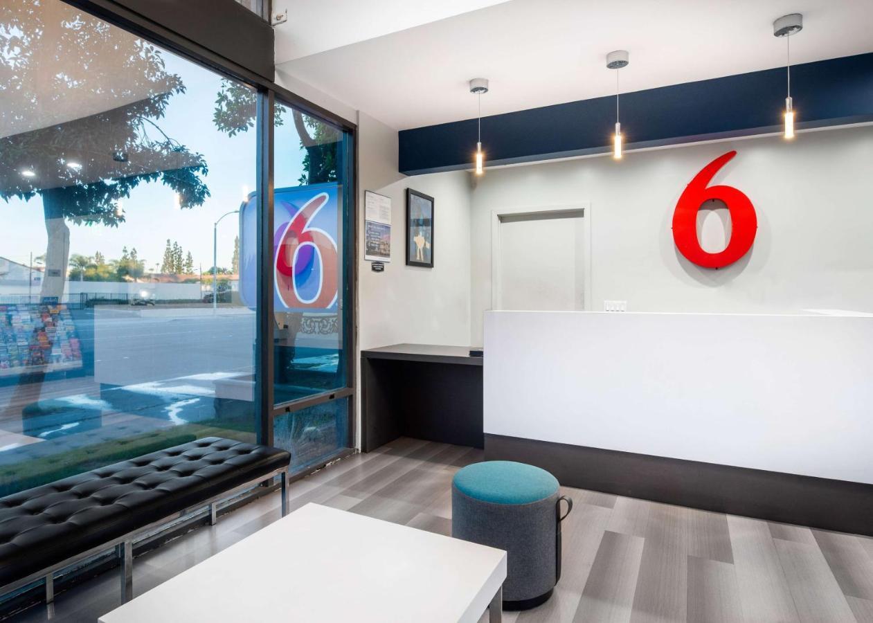 Motel 6-Anaheim, Ca - Convention Center Екстер'єр фото