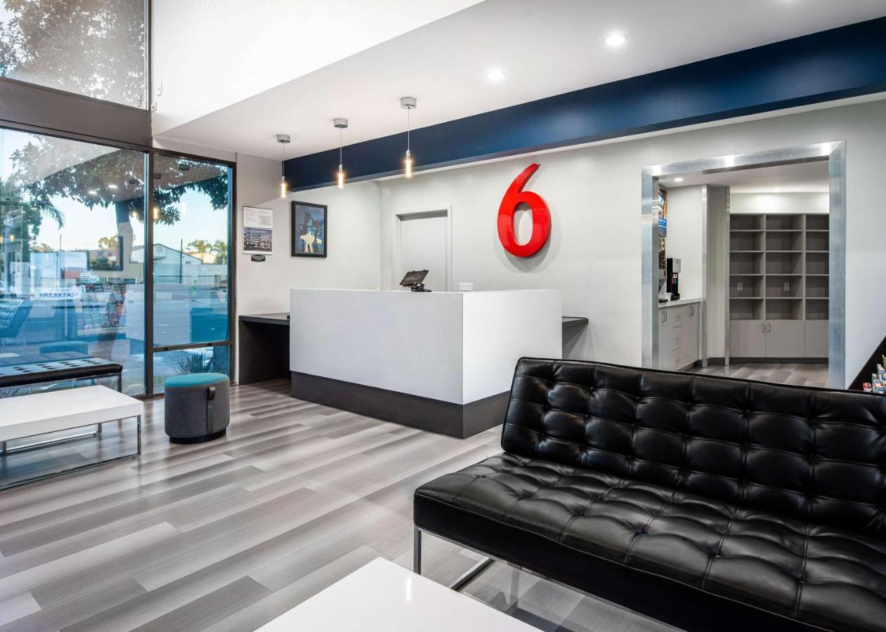 Motel 6-Anaheim, Ca - Convention Center Екстер'єр фото