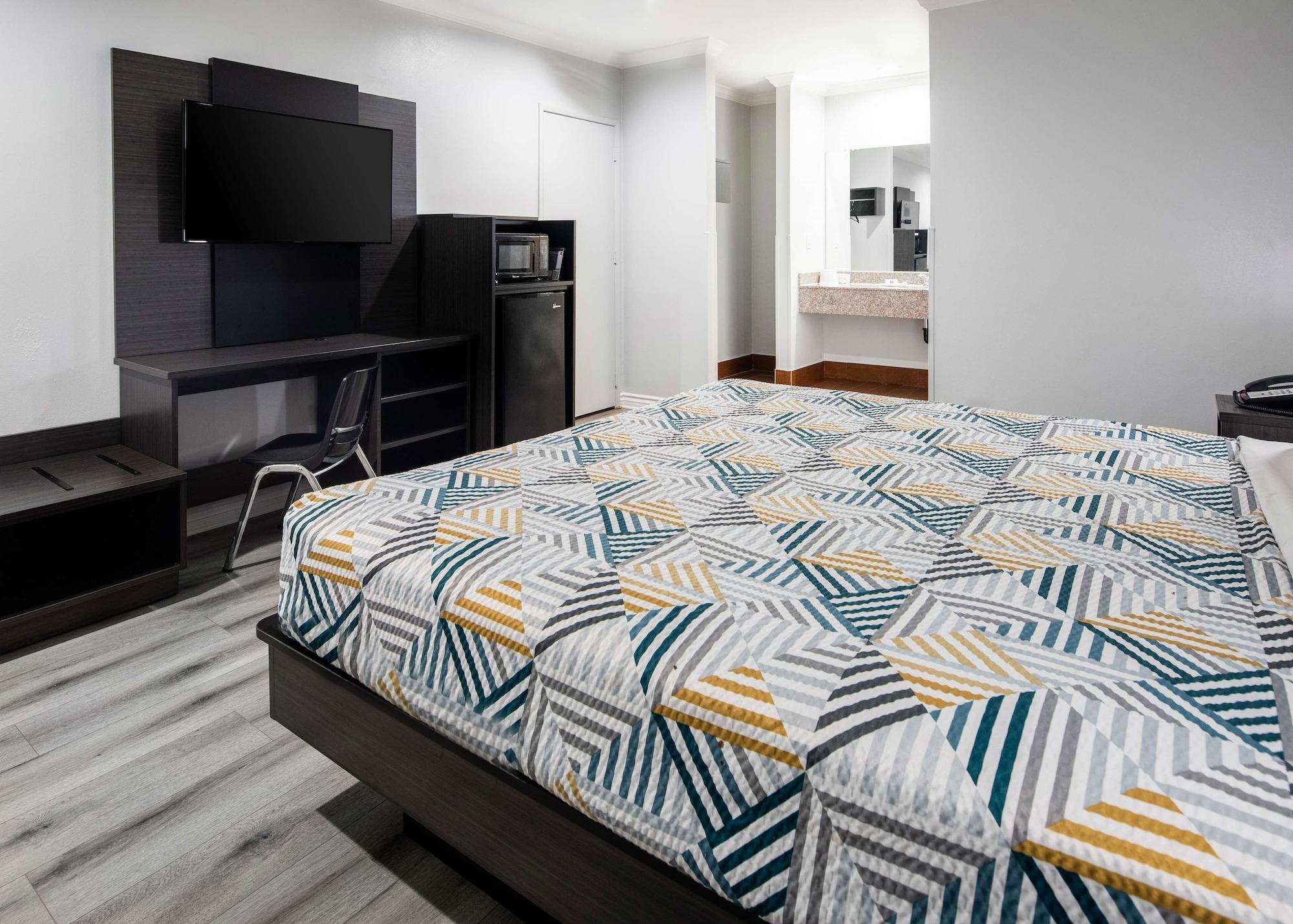 Motel 6-Anaheim, Ca - Convention Center Екстер'єр фото
